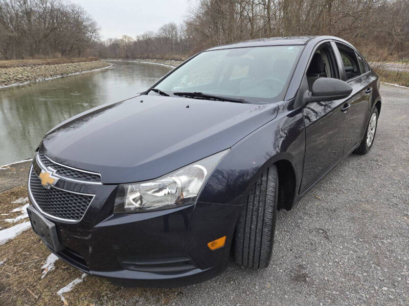 2014 Chevrolet Cruze LS photo 6