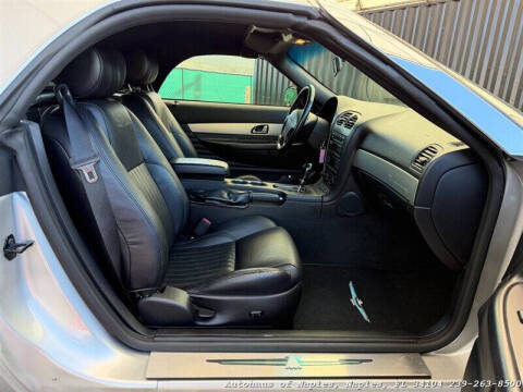 2005 Ford Thunderbird Deluxe