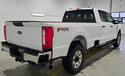 2024 Ford F-350 Super Duty XLT