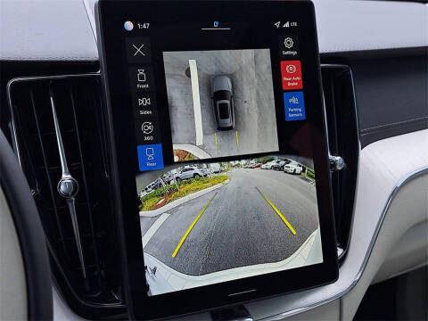 2026 Volvo XC60 B5 Ultra