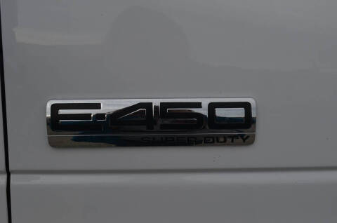 2017 Ford E-Series E-450 SD