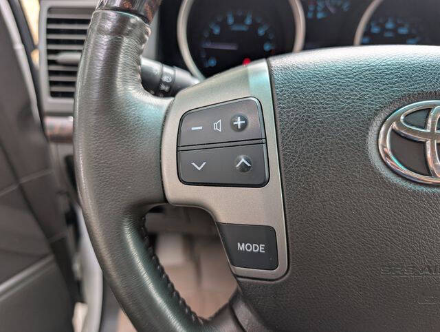 2011 Toyota Land Cruiser
