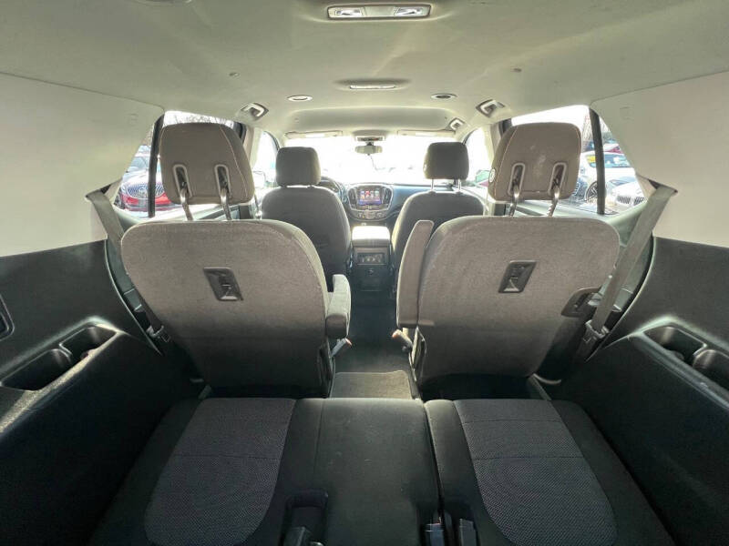 2018 Chevrolet Traverse LT Cloth