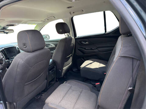 2020 Chevrolet Traverse LT Cloth