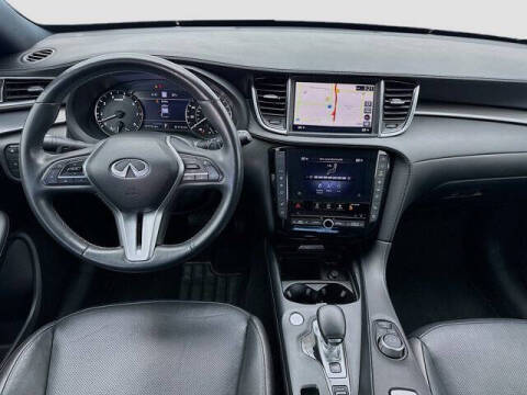 2023 Infiniti QX55 Essential