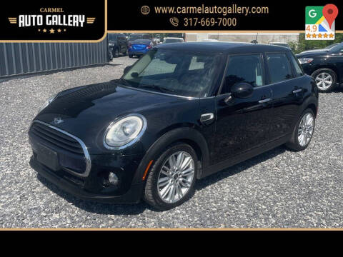 2017 MINI Hardtop 4 Door Cooper