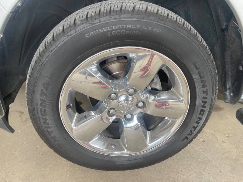 2015 RAM 1500 SLT