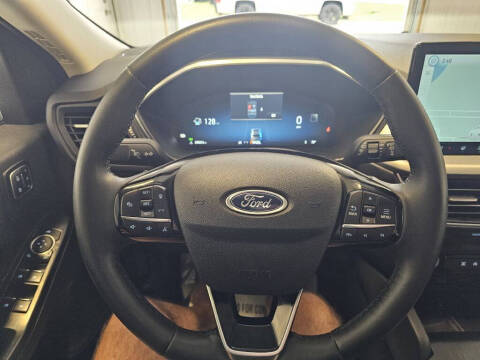 2025 Ford Escape Platinum