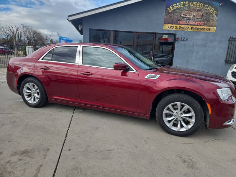 2018 Chrysler 300 Touring