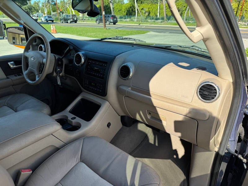 2003 Ford Expedition Eddie Bauer