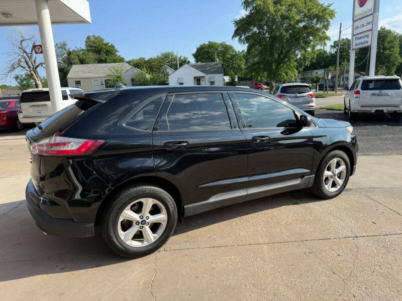 2020 Ford Edge SE