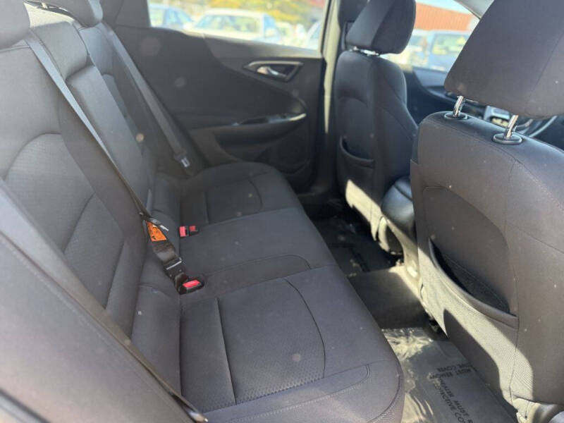 2017 Chevrolet Malibu LS