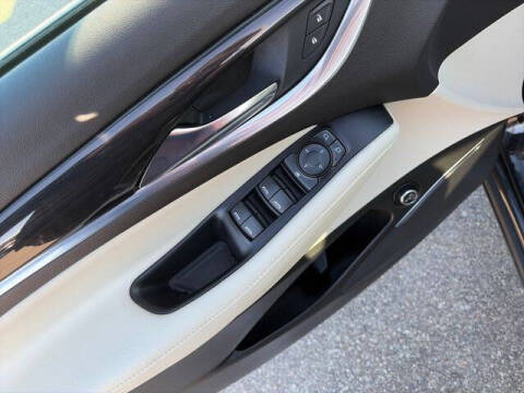 2022 Buick Enclave Essence