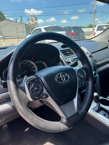 2012 Toyota Camry SE