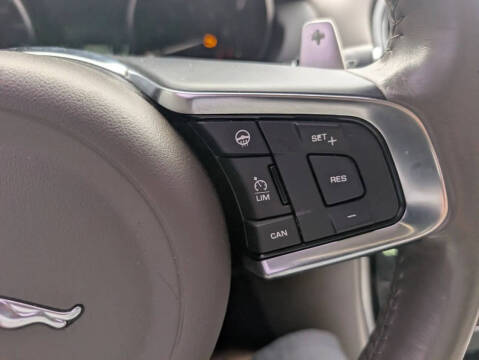 2019 Jaguar XE 25t Prestige