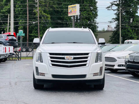 2017 Cadillac Escalade ESV Standard