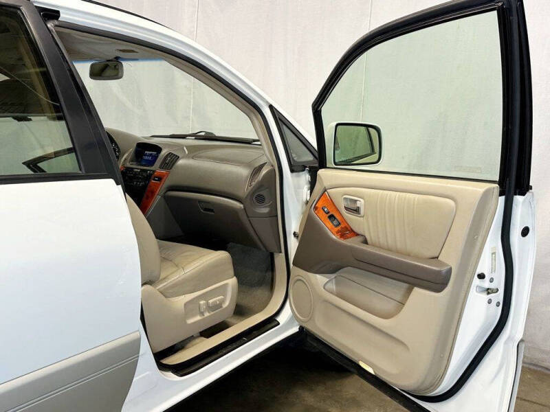 2003 Lexus RX 300