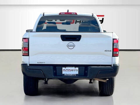 2025 Nissan Frontier S