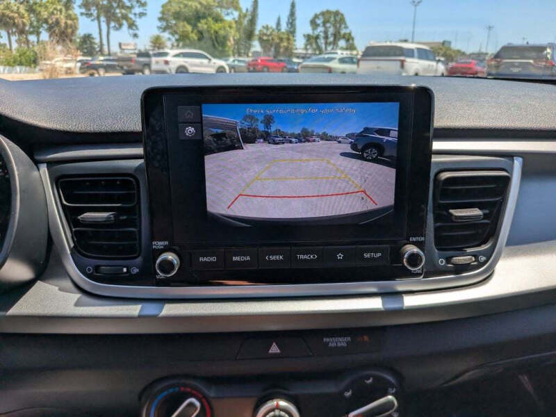 2023 Kia Rio 5-Door S
