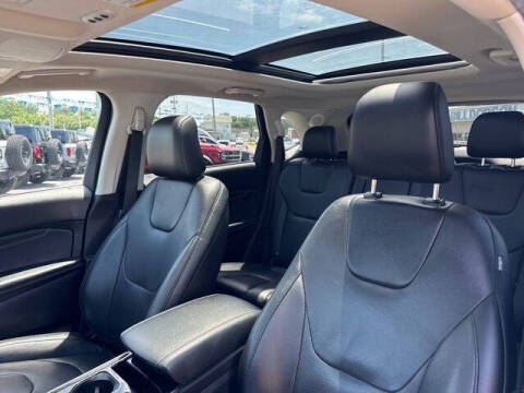 2020 Ford Edge Titanium