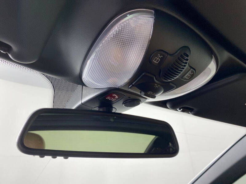 2011 Mercedes-Benz SL-Class SL 550