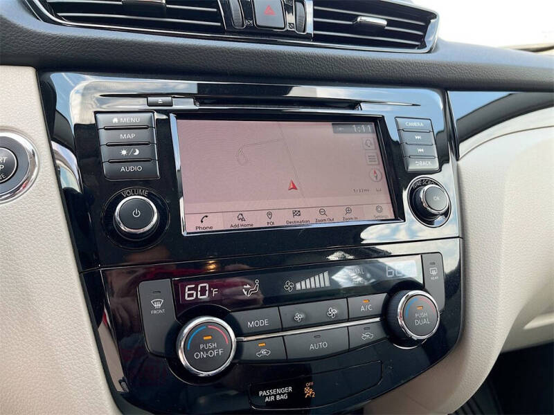 2022 Nissan Rogue Sport SL