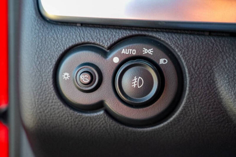 2003 Chevrolet SSR LS