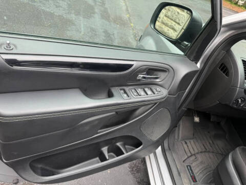 2017 Dodge Grand Caravan