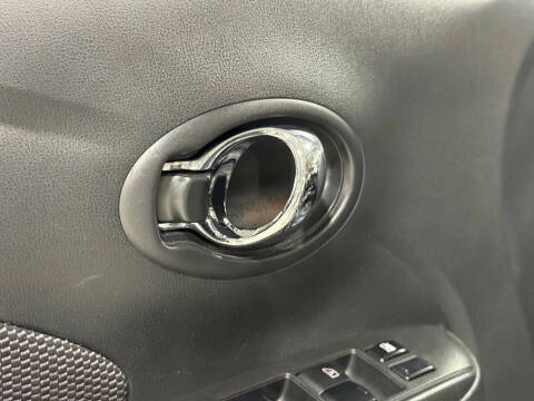 2019 Nissan Versa SV