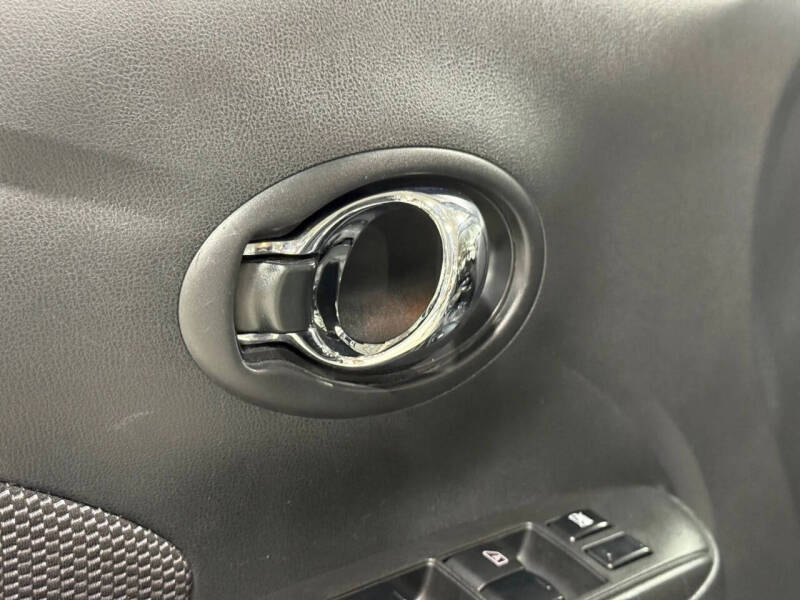 2019 Nissan Versa SV