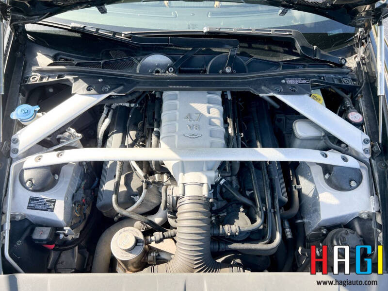 2012 Aston Martin V8 Vantage