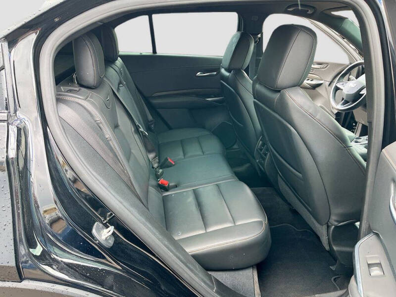 2023 Cadillac XT4 Sport