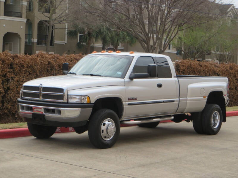 2002 Dodge Ram Pickup 3500 for sale at RBP Automotive Inc. in Houston TX