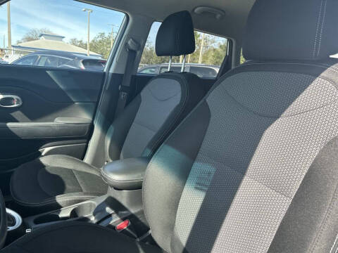 2019 Kia Soul +
