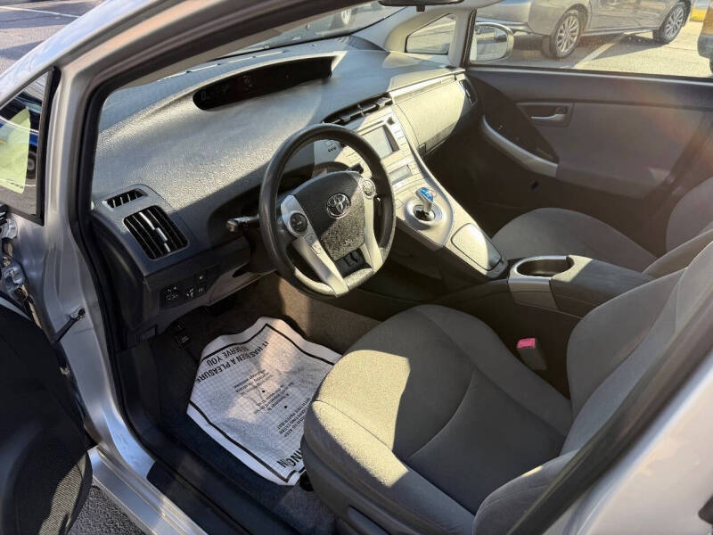 2012 Toyota Prius Plug-in Hybrid