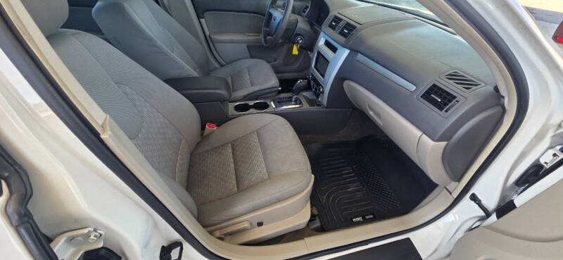 2012 Ford Fusion S