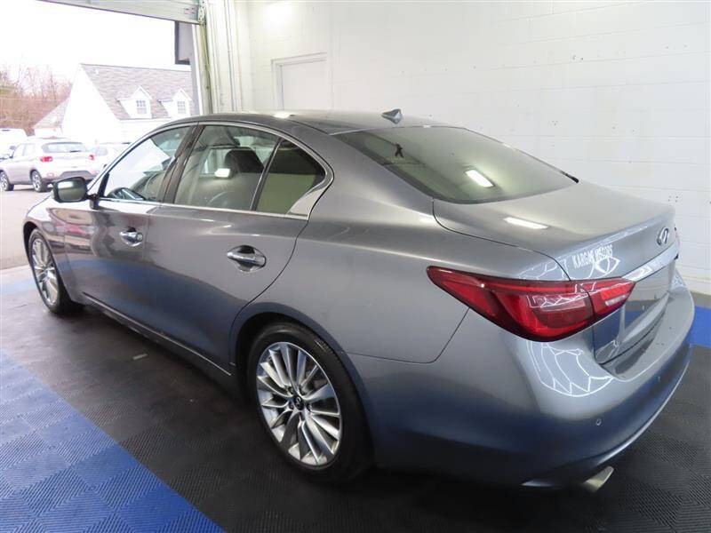 2021 Infiniti Q50 Luxe