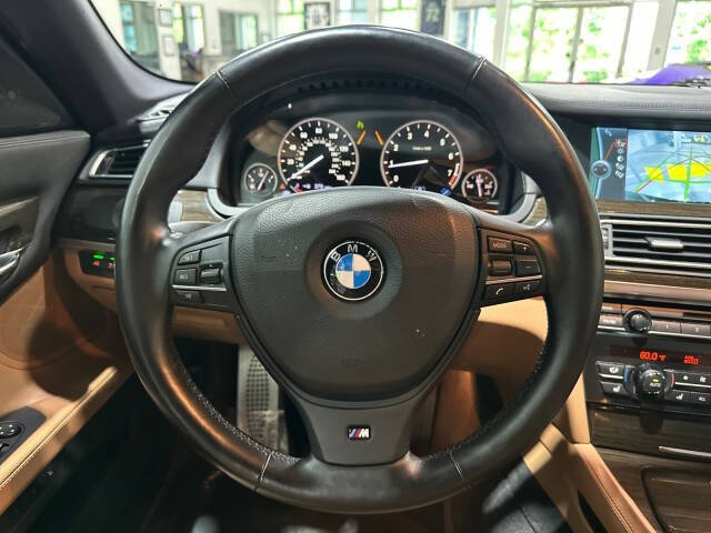 2012 BMW 7 Series