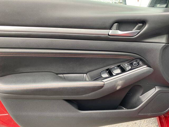 2023 Nissan Altima 2.5 SR