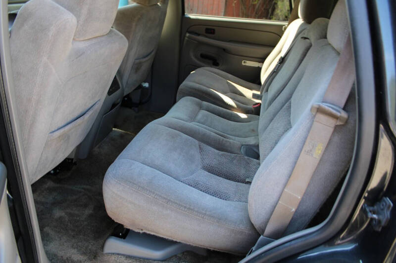 2003 Chevrolet Tahoe LS