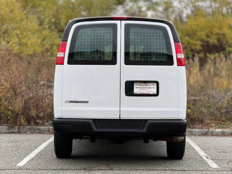 2018 Chevrolet Express 2500