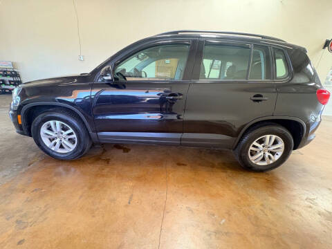 2017 Volkswagen Tiguan 2.0T Limited S 4Motion