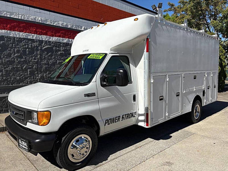 2004 Ford E-Series E-450 SD