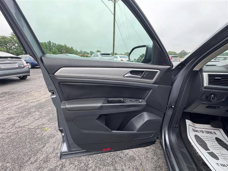 2018 Volkswagen Atlas V6 SE