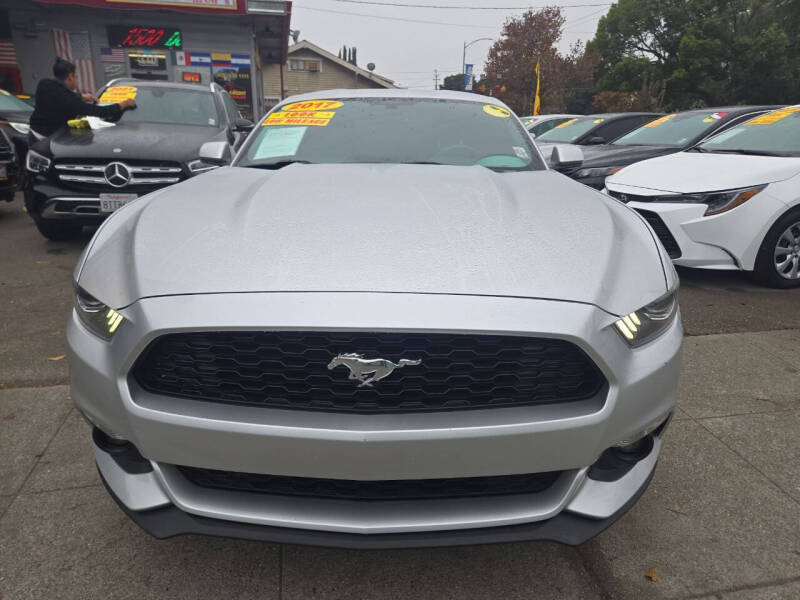 2017 Ford Mustang EcoBoost