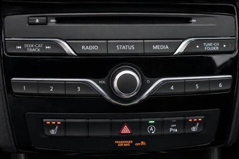 2017 Infiniti QX30 Premium