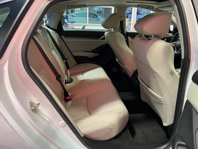 2019 Honda Accord Hybrid Touring