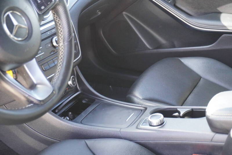 2015 Mercedes-Benz CLA CLA 250 4MATIC