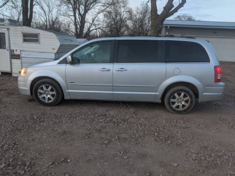 2008 Chrysler Town and Country for sale at B&M Auto Sales and Service LLP in Marion SD