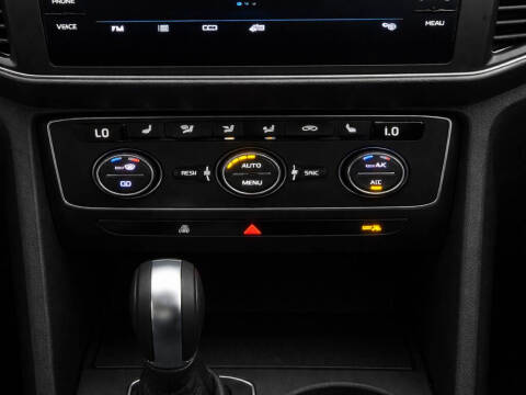 2023 Volkswagen Atlas V6 SE